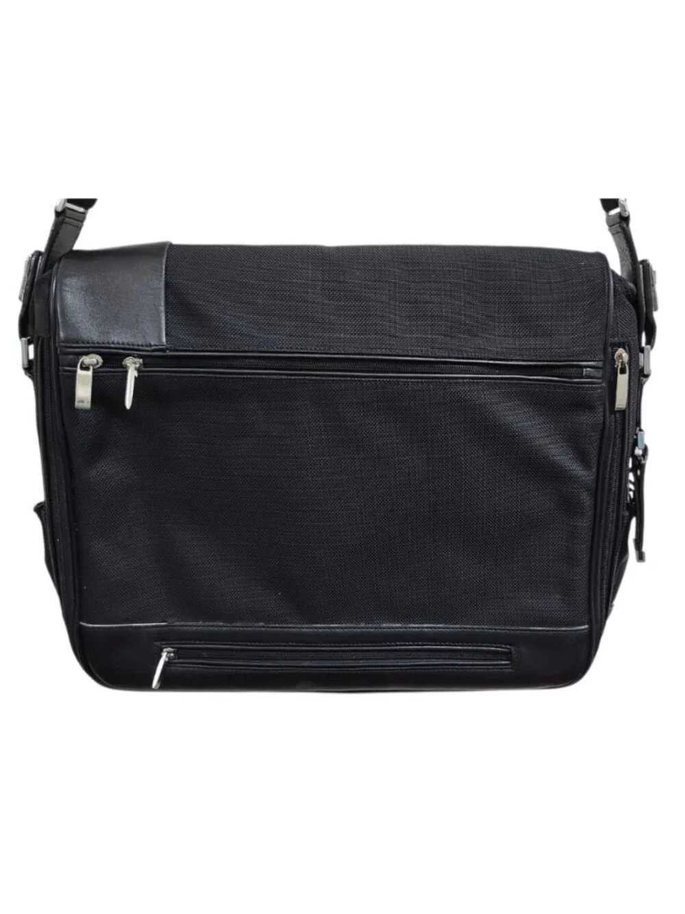 TUMI Black Messenger Bag Trim Laptop Crossbody Business Travel Work Bag